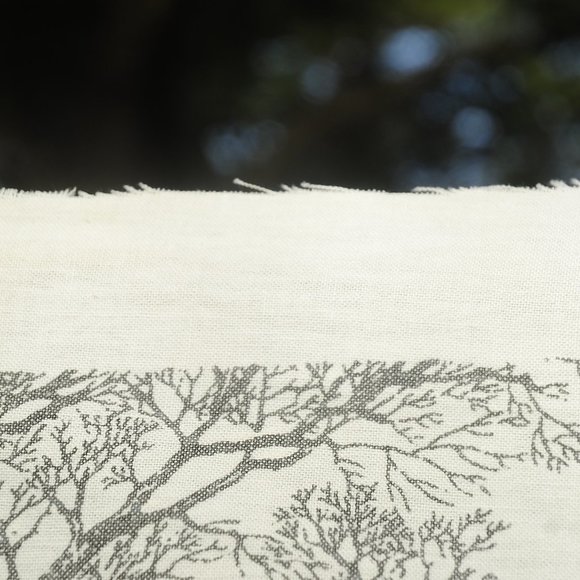 Vintage 1976 Red Covered Bridge in Snow Calendar Towel Birthday Anniversary Gift - Picture 6 of 7